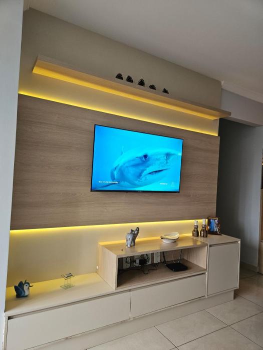 Apartamento 1 km da praia com ar e garagem