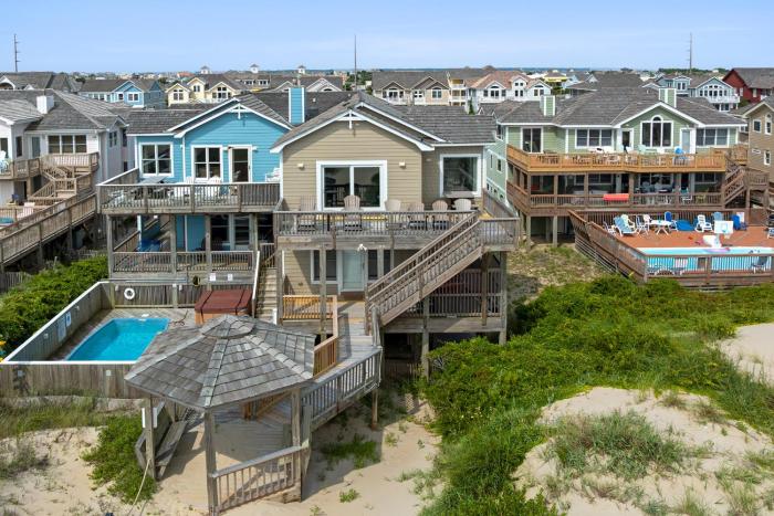 Dune Ridge