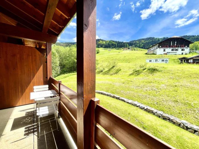 Les Chalets Des Evettes - CONFORTABLE TROIS CHAMBRES AU PIED DES PISTES MAE-9251