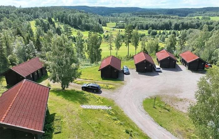 Beautiful Home In Årjäng With Sauna