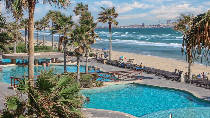 Kissed By The Sun Retreat Ocean Front Condo
