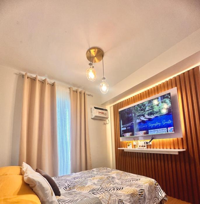 Pedolinos Tagaytay Luxe studio with Netflix and unlimited wifi