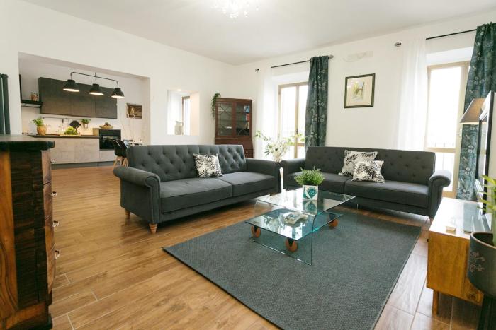 The Colosseum Mansion