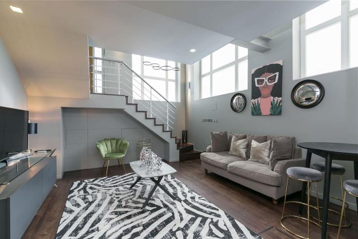 Prestigious 1-bed by Seven Dials Market