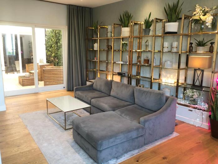 Beautiful 2 Bedroom Apartment, Moments from Notting Hill & Little Venice