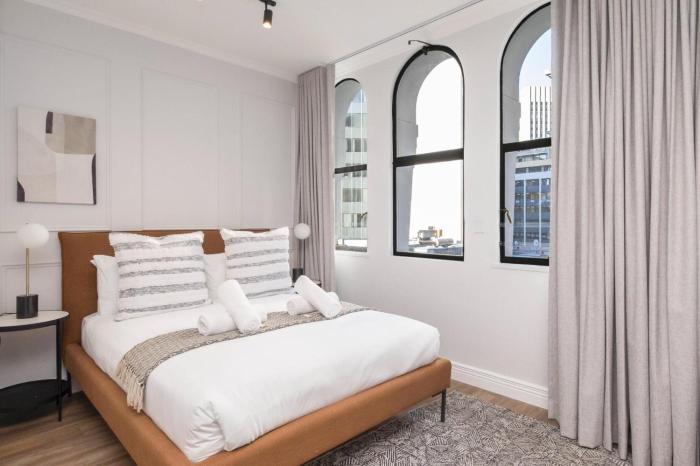 Modern City Studio in Venice House