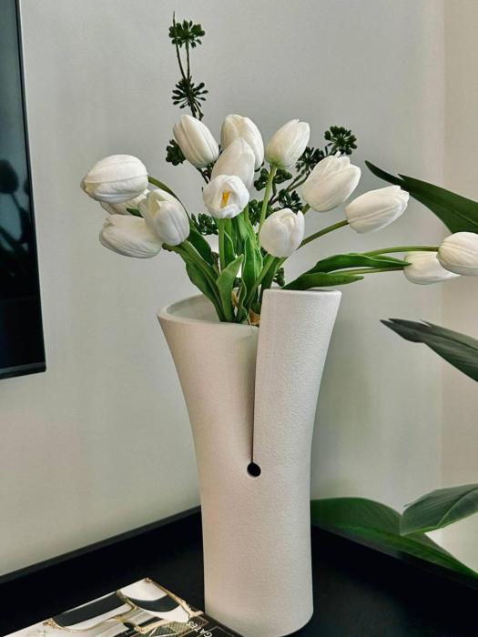 Artful Canal Escape With Jacuzzi And City Views!