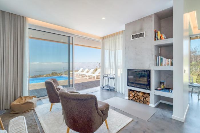 Casa Luz by LovelyStay