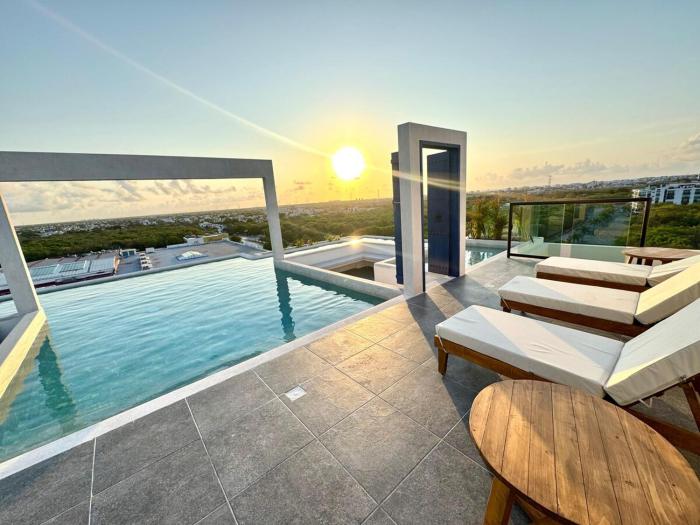 New 3-Bedroom Apartment in Playa del Carmen