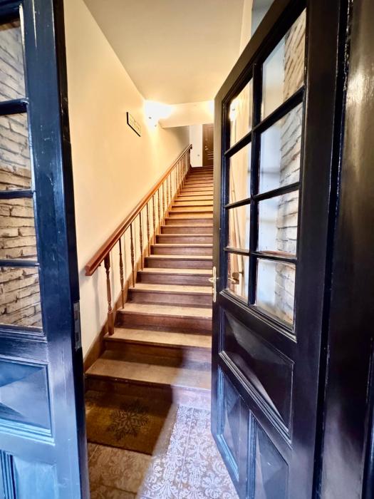 Old Town T8 SELF Check In