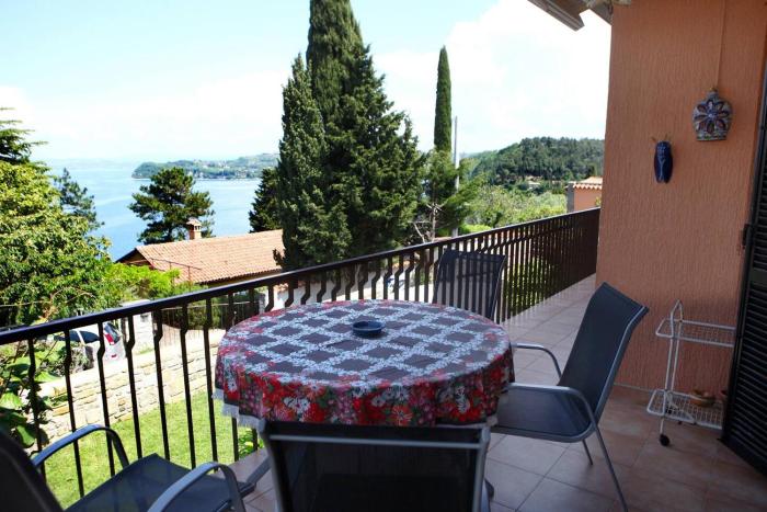 Fiesa Sea View Apartment Free Parking WiFi & AC