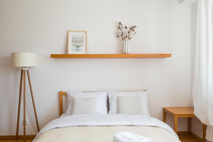 Metro Płocka 10th Floor View Apartment by BookingHost