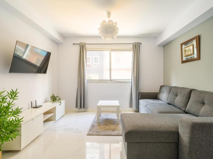 Apartment in Las Palmas near Playa de Las Canteras