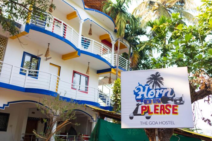 Horn Ok Please Hostel Mandrem