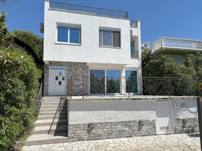 Villa Diel 300m vom Strand