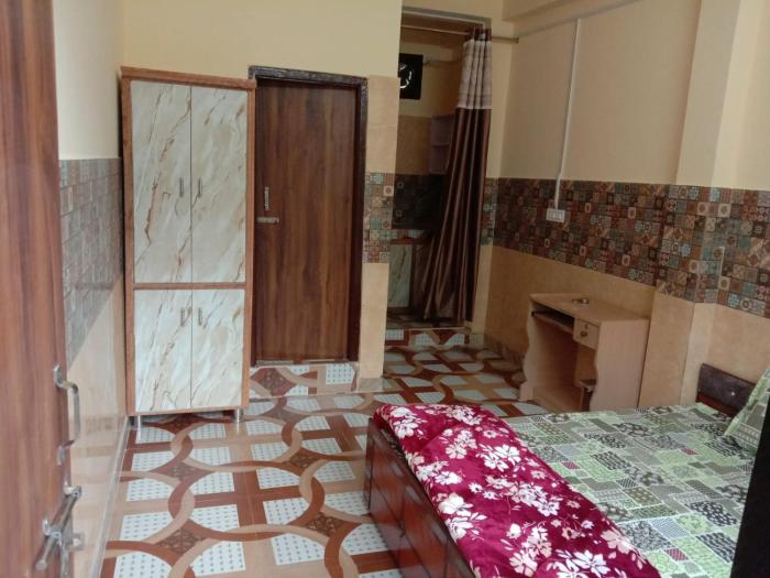 Vaidik Thakur Home Stay