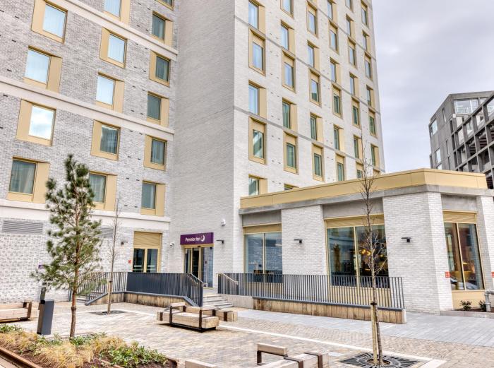 Premier Inn Dublin City North Docklands