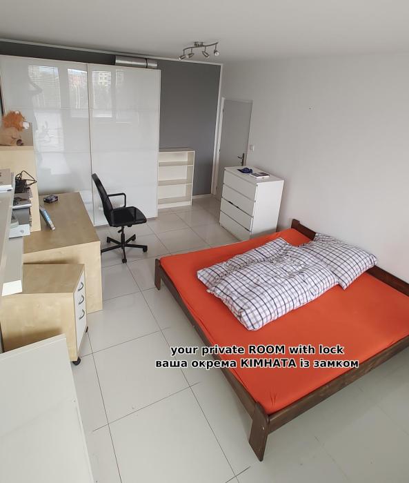 Nomads room nearest forest Kamýk