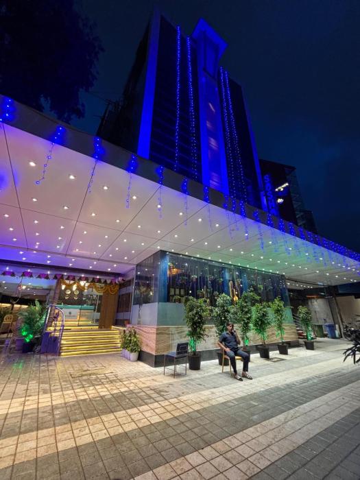 Hotel Sahar Garden Near Mumbai International Airport