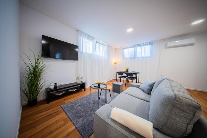 Zagreb 187 - 2 Bedrooms - Parking - New - Apartment - Flexible Keybox Entry - Modern - Monthly Rent - WiFi