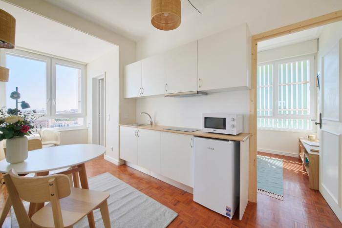 Bright Apartment in Saldanha