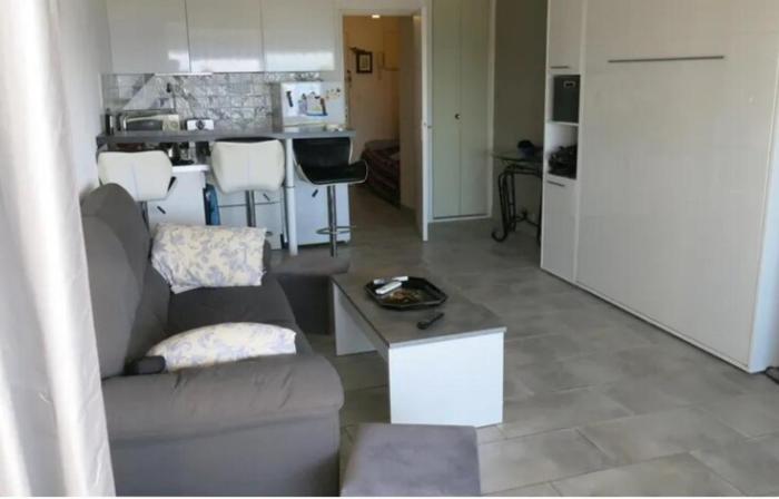 Studio tout confort vue mer