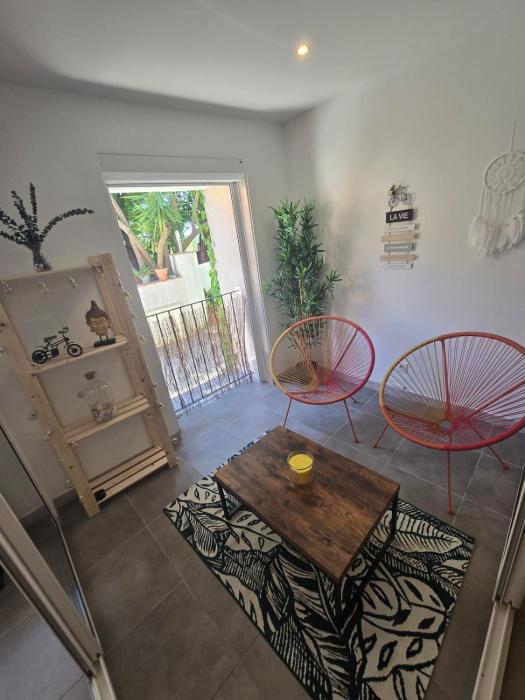 T2 Cosy et Verdoyant- Proche mer et Ambiance Sud