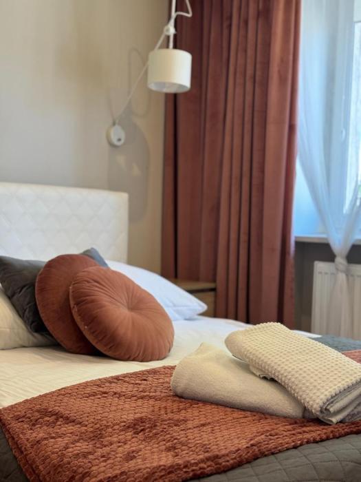 Family & Business Elegant Apartments KCK ul Astronautów Centrum Downtown - 3 Bedroom, Bath with Hydromassage, Parking