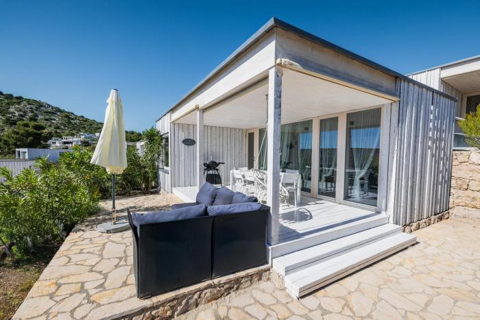 BUQEZ VILLAS - Villa 12