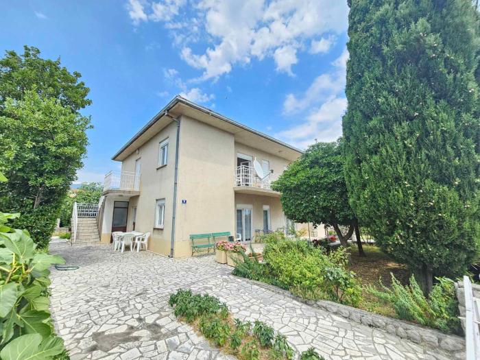 Apartment in Novi Vinodolski 15306