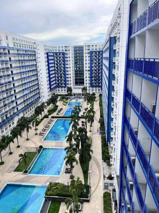 Sojourn at Sea Residences MOA