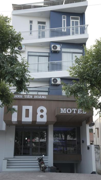 Motel 108