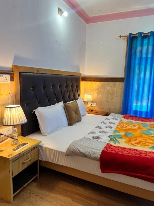Sky Land guest house