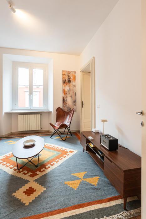 Spacious One bedroom Moscova - Mirable PM