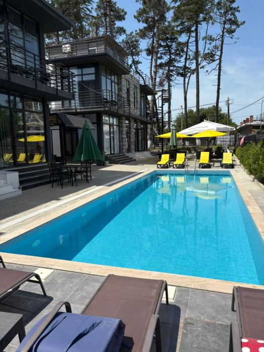 Blue Horizon Apartments