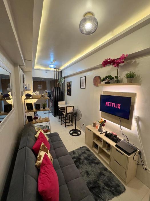 Shore Residences - Near Mall of Asia