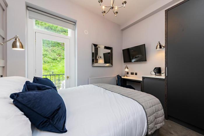 Howth Harbour Cosy Retreat