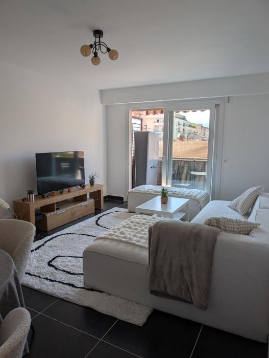 3 pièces proche gare - clim, accès plage à pied