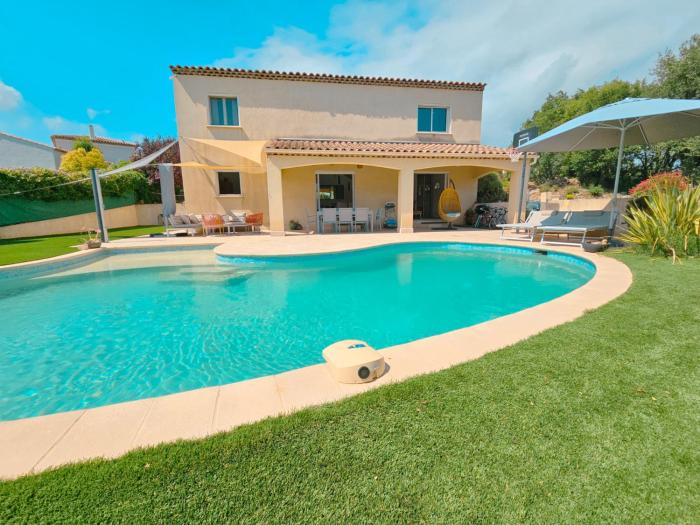 Villa 6 personnes avec piscine