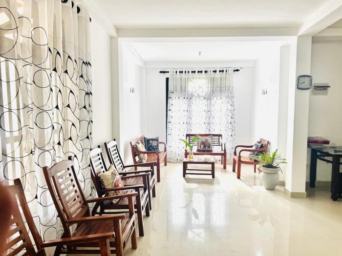 lagoon Villa and Restaurant