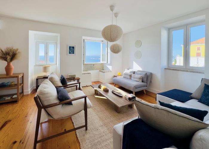 WHome Exclusive Stay in a Prime Location with River View