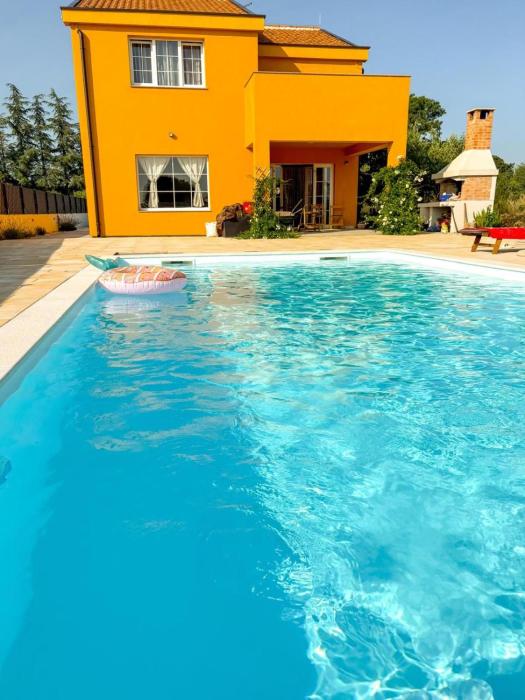 Villa Florina Ninski Stanovi