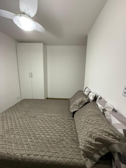 Quarto aconchegante e silencioso centro