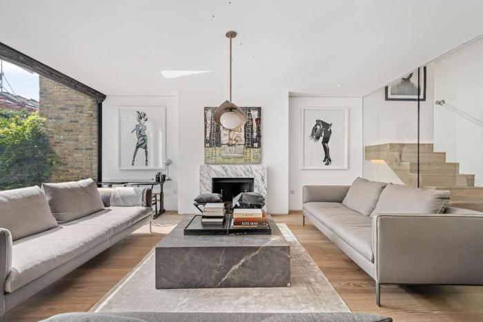 Ultra Luxury Chelsea Home Large Garden