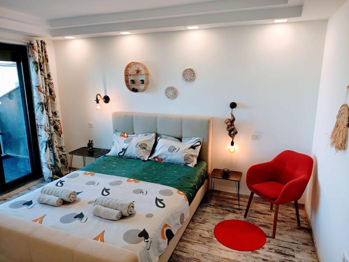 Тристаен апартамент АРТ ,Созопол