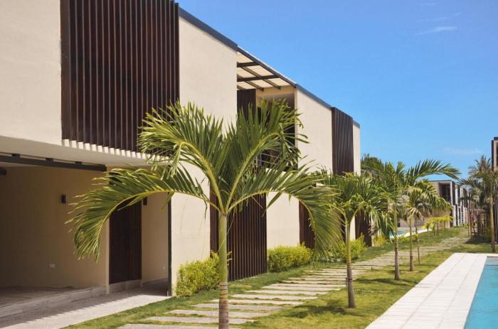 Astra Beach Club & Resort