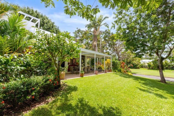 Mirage Resort Villa 110 with access to Sheraton Facilities