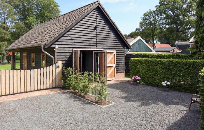 Beautiful Home In Veenhuizen With Wifi