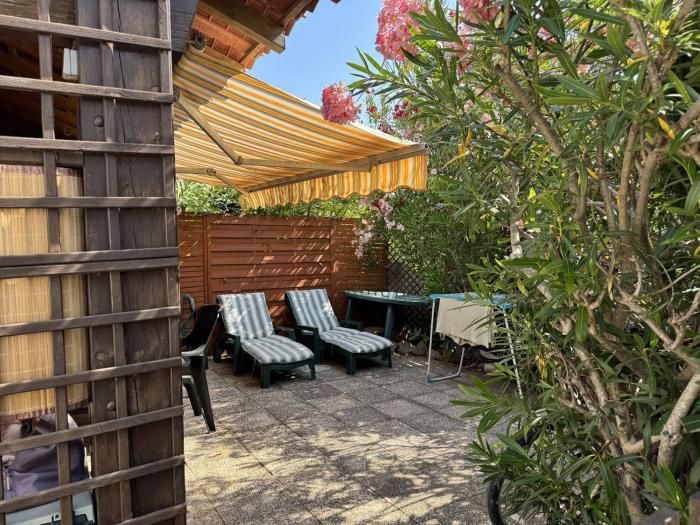 HOLIDAYLAND VILLA 415 T2 MEZZANINE 6 couchages NARBONNE PLAGE