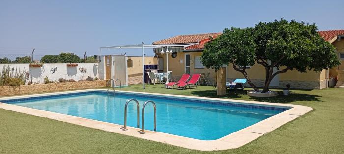 Posada Chloe Santiago